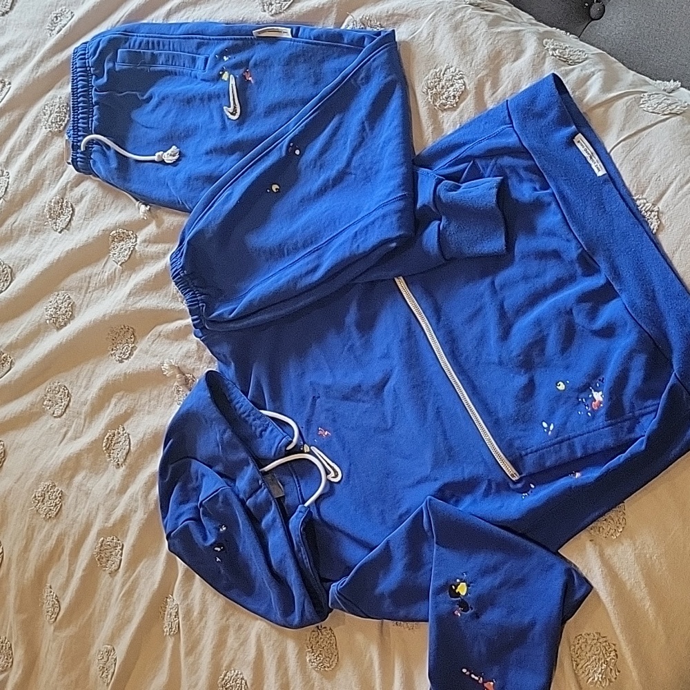 Nike Matching Hoodie and Sweatpants Mens S